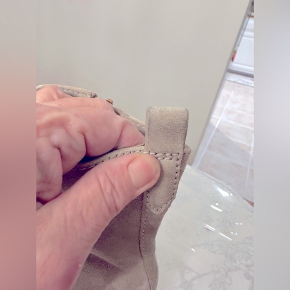 Vince Women's Cabria Lace Up Lug Sole Boots in Farro Size 10M water repellent - Picture 4 of 16